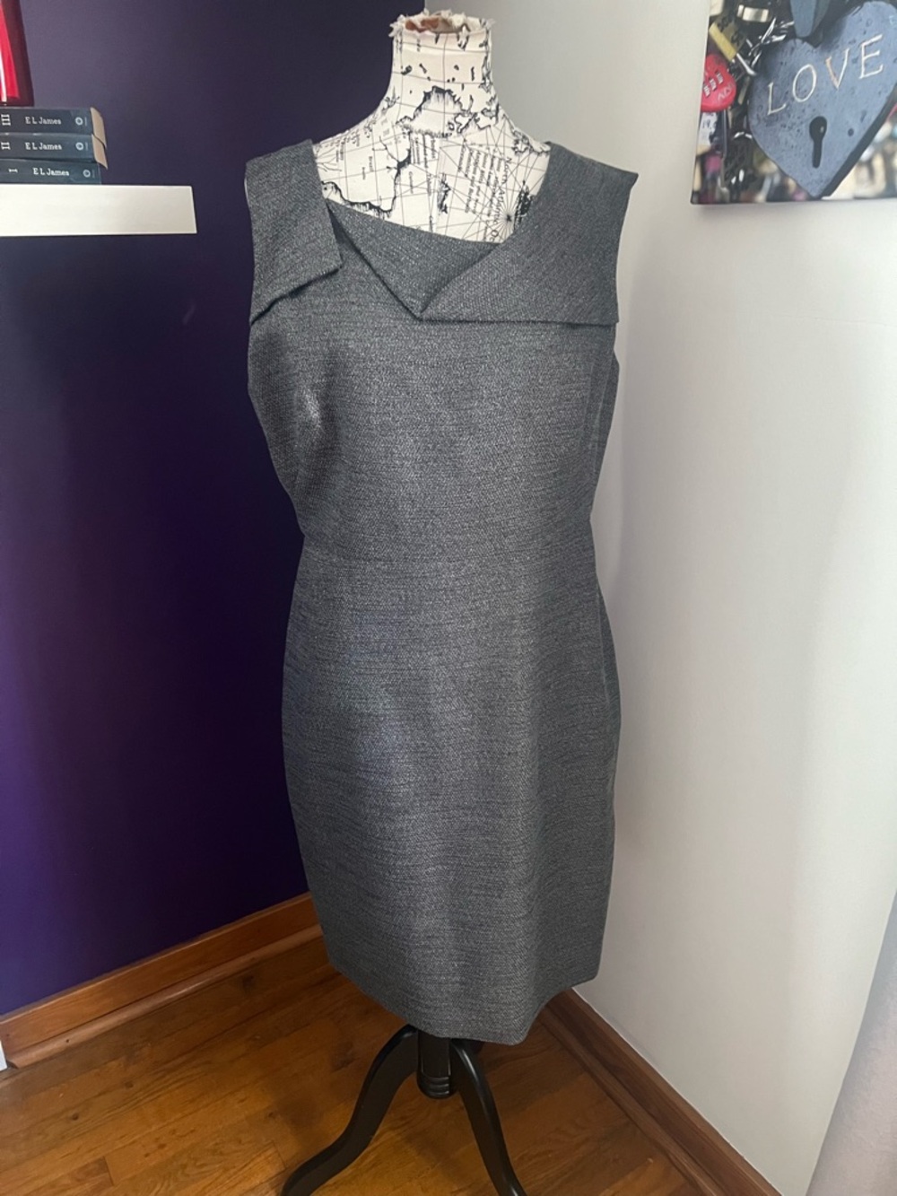 Halston Heritage Gray Sleeveless Sheath Dress